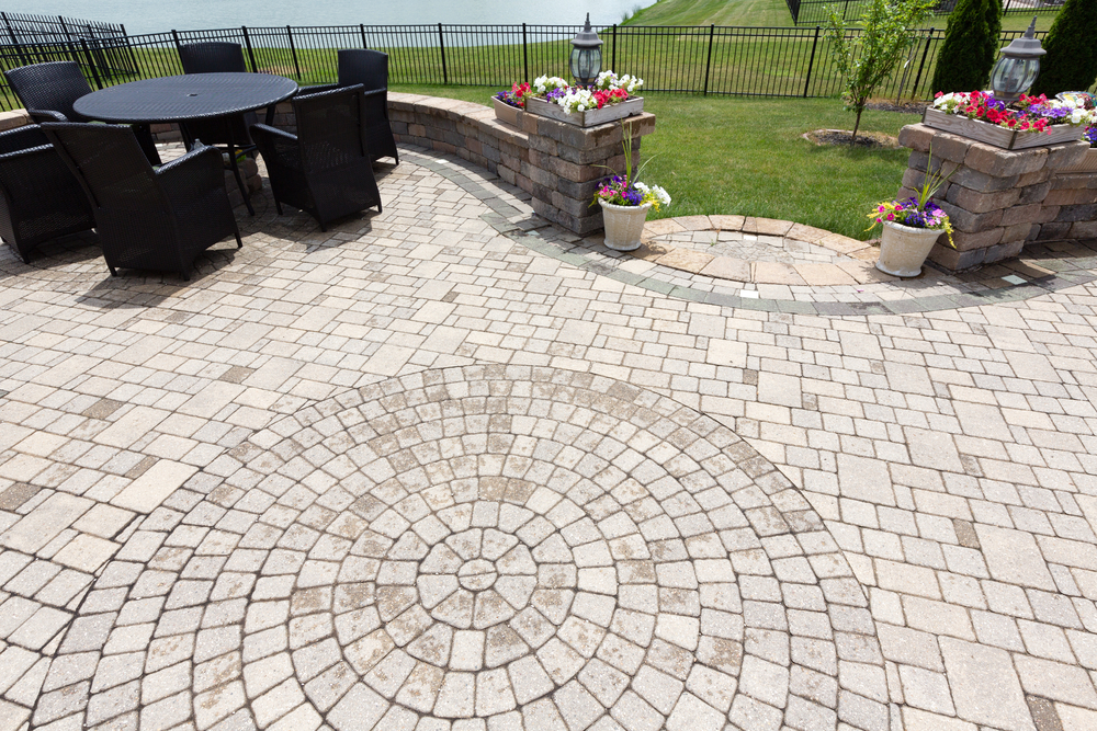 resin patio builders
